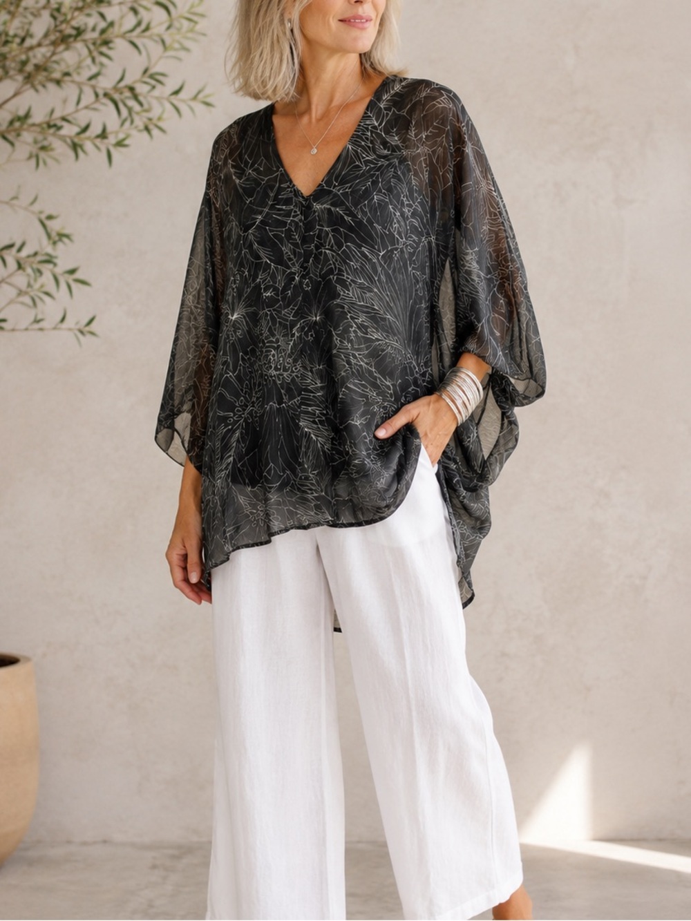 Bryn Walker Black Sheer Floral Tunic Cover Up Top Italian Viscose Size XS